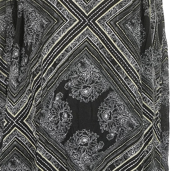 NWT FREE PEOPLE Black Pattern Long Sleeve Halter Deep V-Neck Blouse Size Medium - Picture 5 of 6